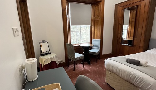 Classic Twin Room