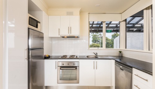 One Bedroom Ocean View Apartment