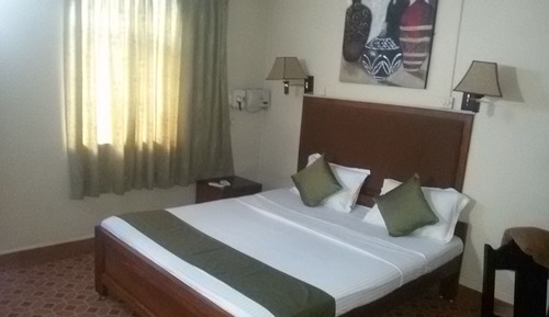 Standard Room (AC)