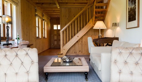 Duplex, Lake View