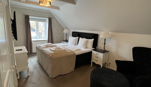 Standard Suite