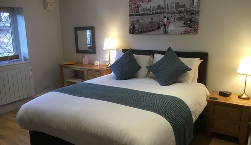 Double Room (Room 8)