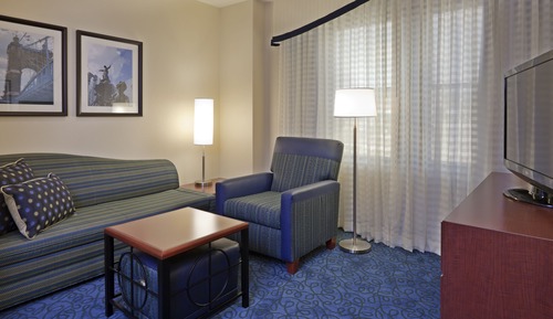 Suite, 1 Bedroom (Mobility/Hearing Accessible, Tub)