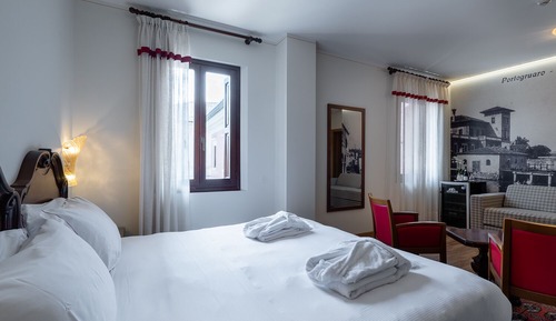 Junior Room