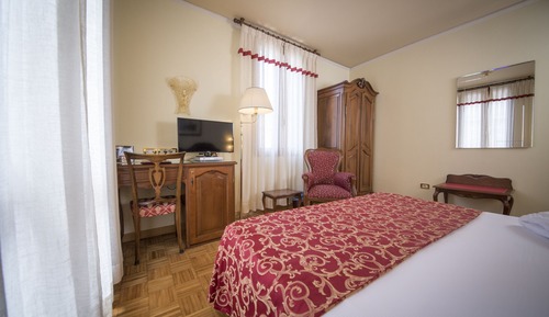 Double Room (Relax)