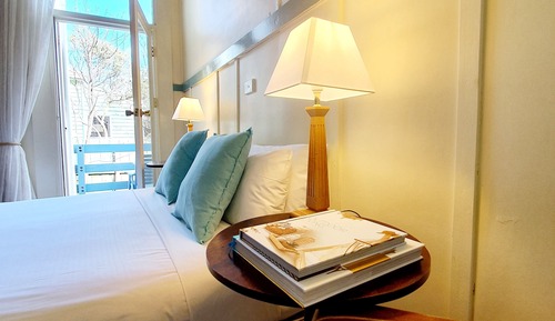 Queen Room 19 (Guesthouse)
