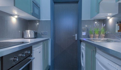 Studio, Private Bathroom (Broads)