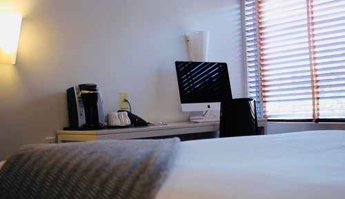 Standard Room, 1 King Bed