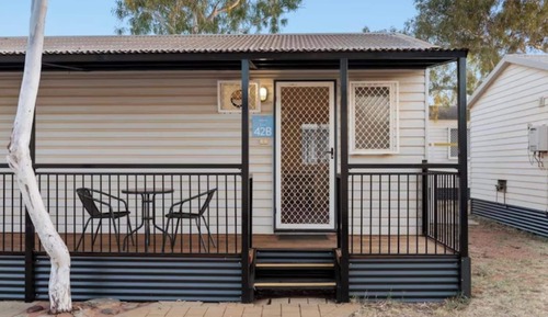 Standard Studio Cabin - Queen