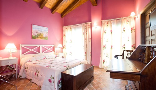 Suite (Almendro)