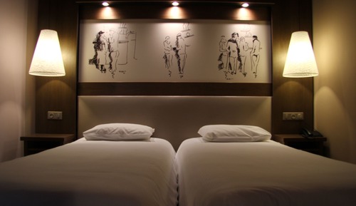 Standard Room, 2 Twin Beds, Courtyard View