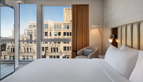 Room, 1 King Bed, City View