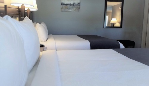 Standard Room, 2 Queen Beds (STANDARD TWO QUEEN)