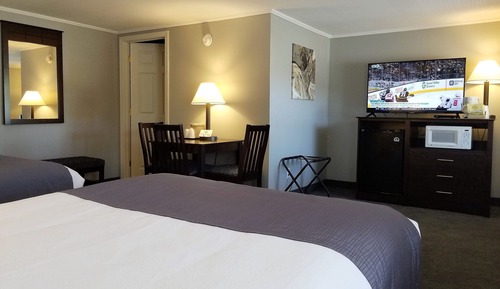 Superior Room, 2 Queen Beds (PREMIER TWO QUEEN ROOM)