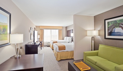 Suite, 2 Queen Beds
