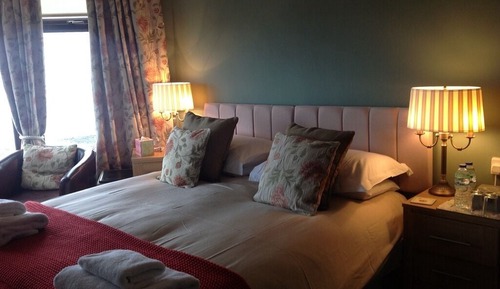 Superior Double Room, Ensuite (7)