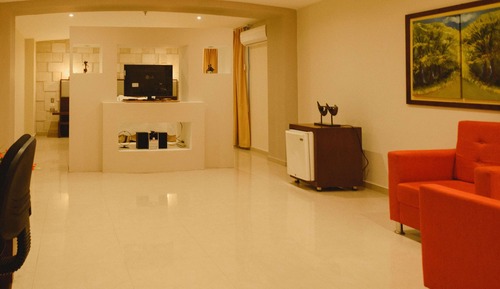 Suite, 1 King Bed