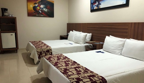 Suite, Multiple Beds, Non Smoking