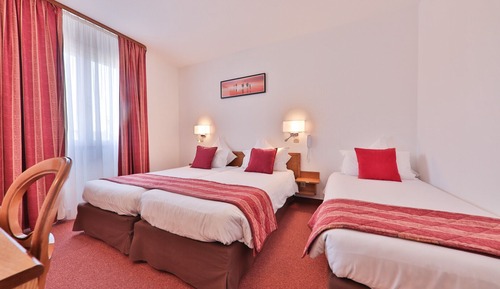 Comfort Triple Room