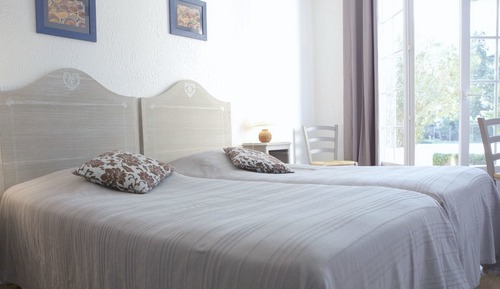 Twin Room, Terrace