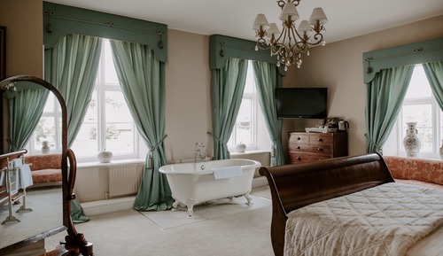 Superior Double Room, Ensuite (Lord's Room)