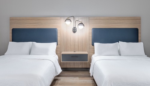 Studio Suite, 2 Queen Beds, Accessible