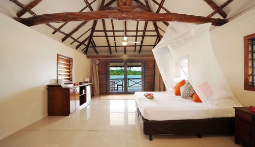 Beachfront Lagoon Villa