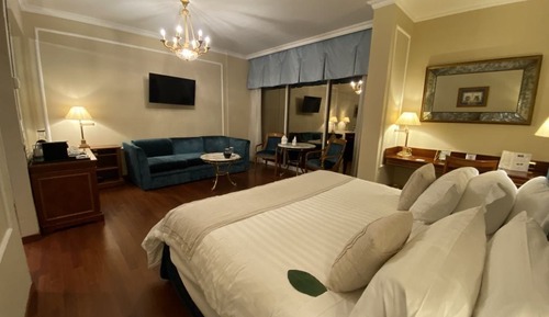 Executive Junior Suite (Spa/Club Lounge Access)