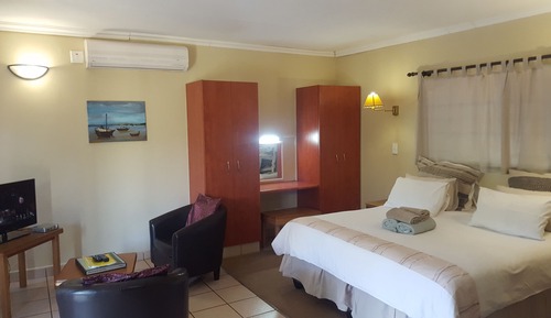 Exclusive Double Room (7)