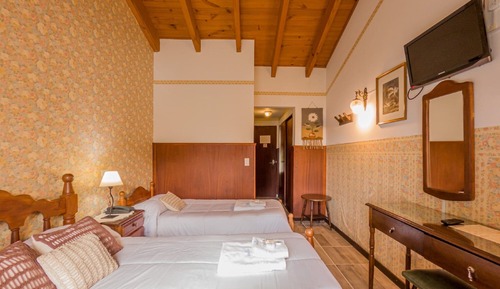 Quadruple Room, Lake View