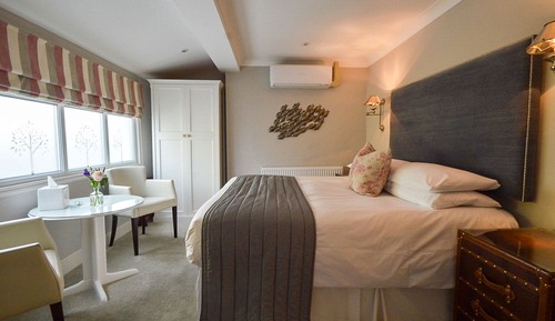 Double or Twin Room, Ensuite (Bath and Shower)