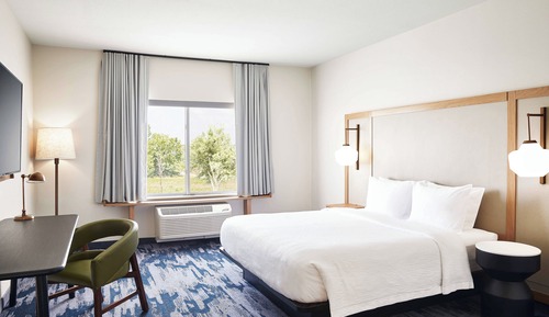 Room, 1 King Bed (Hearing Accessible)
