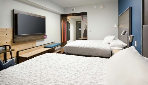 Room, 2 Queen Beds