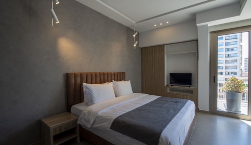 Penthouse, 1 Bedroom (Peak)