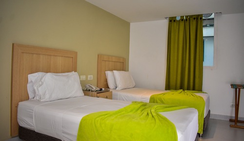 Standard Twin Room