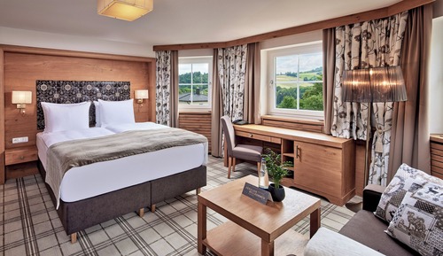Comfort Double Room (With bay window)