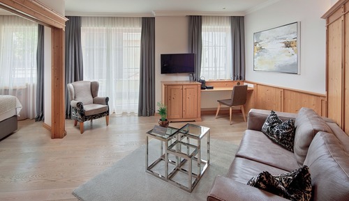 Suite (Dream)