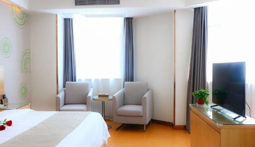 Deluxe King Room