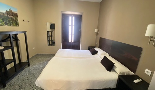 Double Room, Shared Bathroom