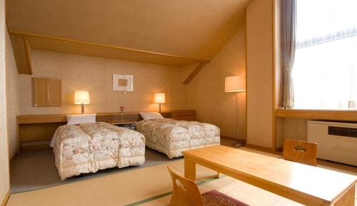 Superior Twin Room, Private Bathroom