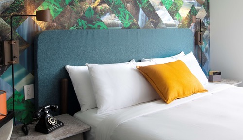 Junior Suite, 1 King Bed, Balcony