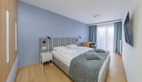 Apartment (E32)