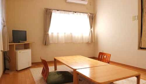Japanese Family Room for 5 Guests