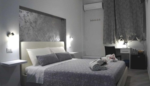 Deluxe Double Room (N.2)