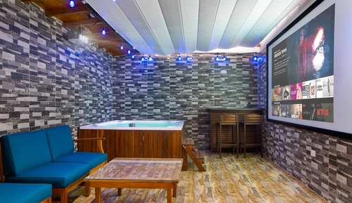 Luxury Apartment
