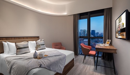 One-Bedroom Premier, 1 Queen Bed