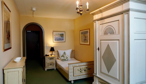 Comfort Single Room