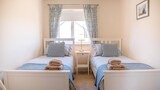 Cottage (3 Bedrooms)