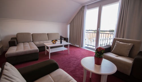 Deluxe Double or Twin Room, City View