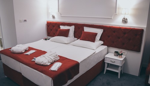 Double or Twin Room (Extra bed)